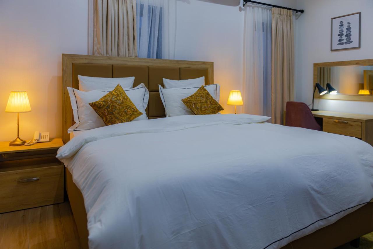 Quest Boutique Hotel Gwarinpa 외부 사진