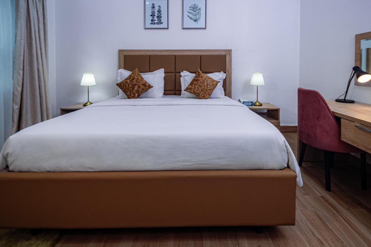 Quest Boutique Hotel Gwarinpa 외부 사진
