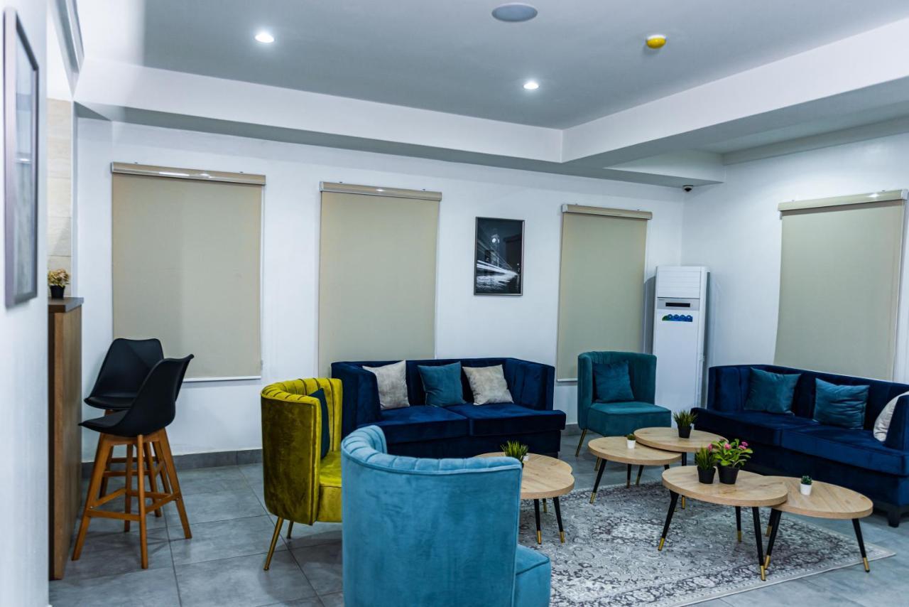 Quest Boutique Hotel Gwarinpa 외부 사진