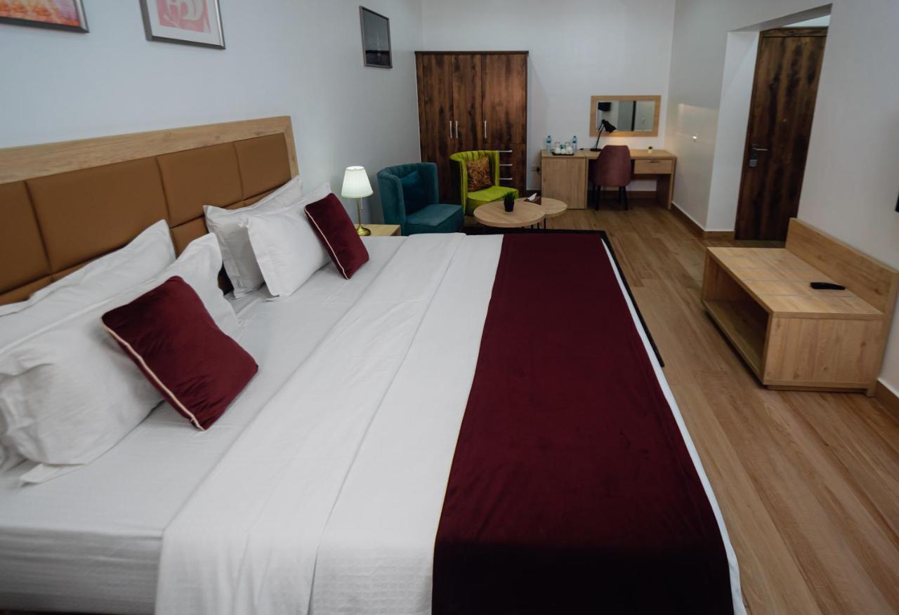 Quest Boutique Hotel Gwarinpa 외부 사진